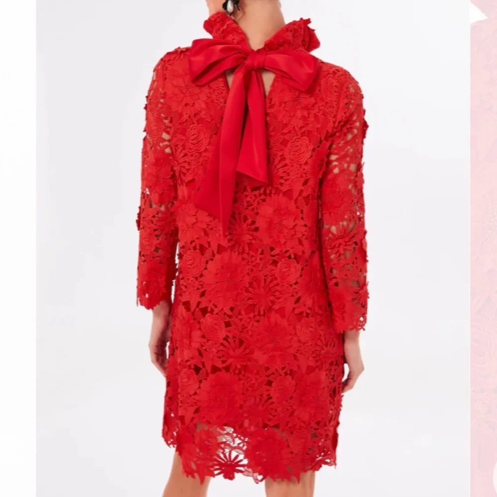 Red Guipure Lace Daphne Dress
TUCKERNUCK - Picture 4 of 11